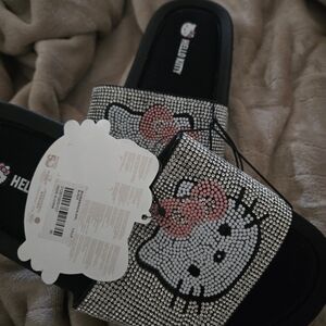 NWT Hello Kitty Black and Pink Rhinestone Slides